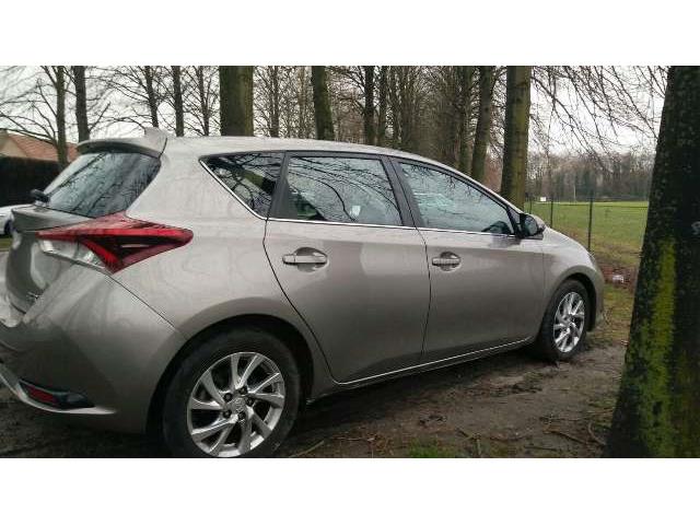 lhd car TOYOTA AURIS (01/04/2016) - 