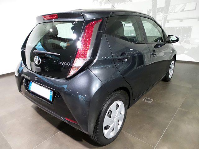 TOYOTA AYGO (01/05/2016) - 