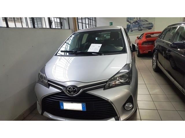 Left hand drive TOYOTA YARIS 1.0