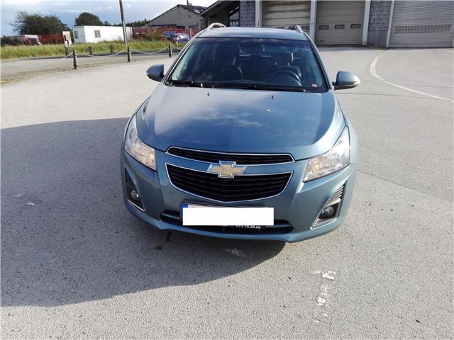 Left hand drive CHEVROLET CRUZE 1.7