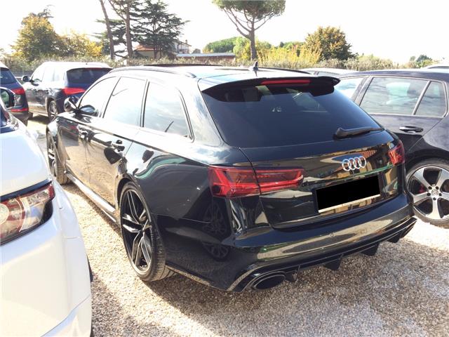 Left hand drive car AUDI RS6 (01/03/2015) - 