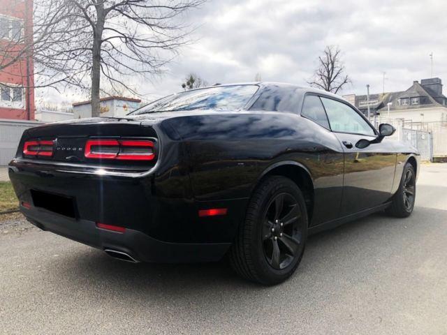 Left hand drive DODGE CHALLENGER SXT Plus