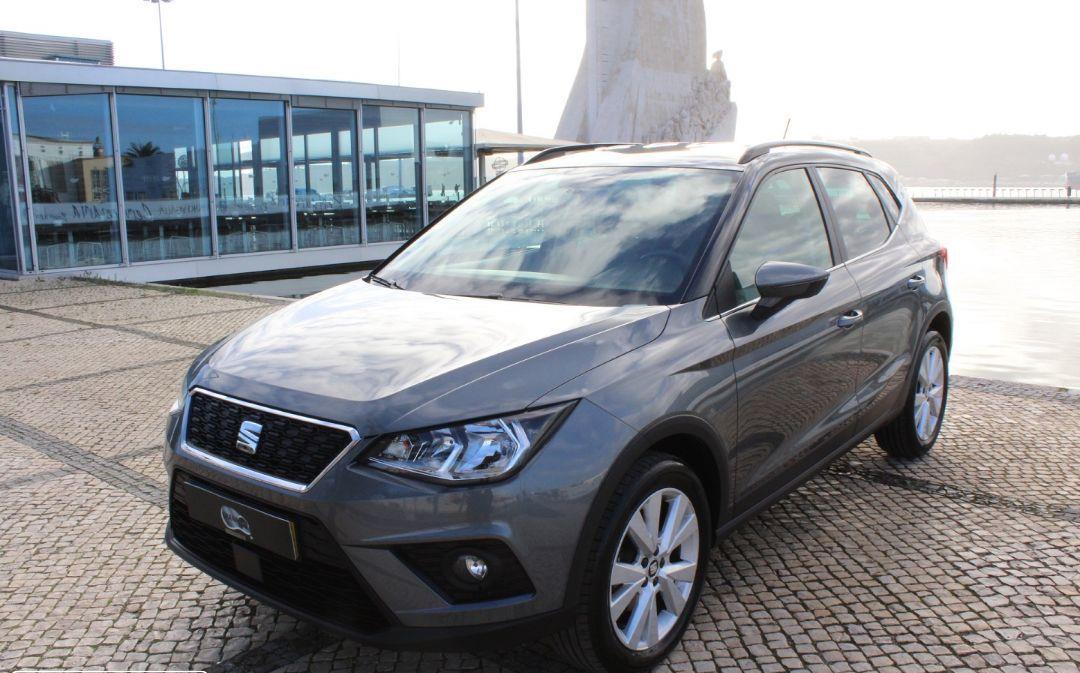 Left hand drive SEAT ARONA 1.0 TSI STYLE PORTGUEUSE REG