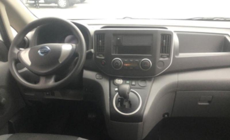 left hand drive NISSAN NV200 (01/04/2015) -  