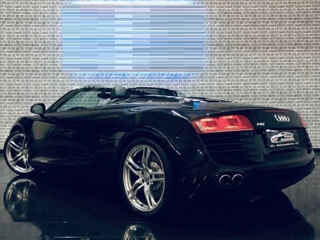 Left hand drive AUDI R8 4.2 SPIDER FSI EXCLUSIV