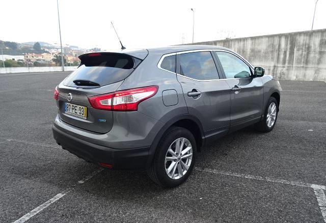 Left hand drive car NISSAN QASHQAI (01/04/2014) - 