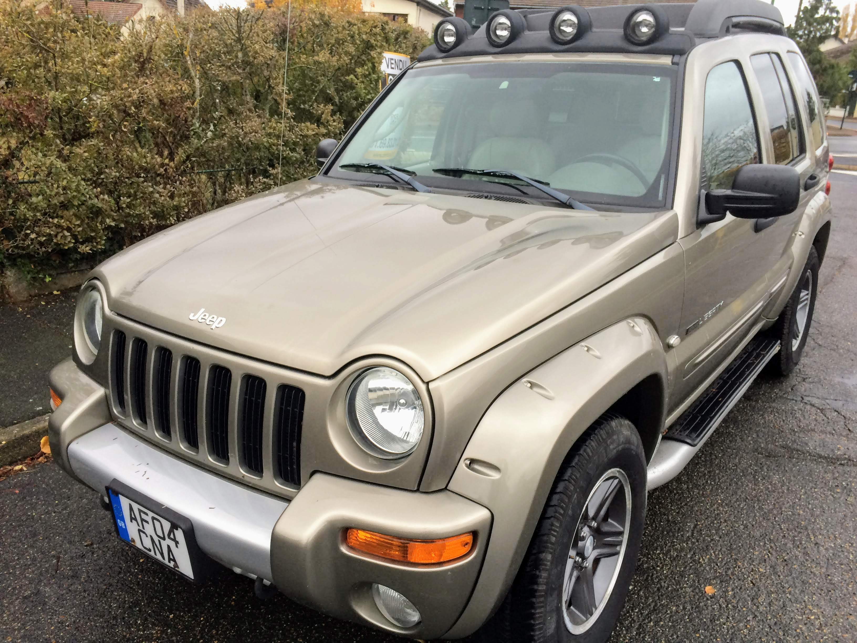 Left hand drive JEEP CHEROKEE 3.7 JAMBOREE UK REG