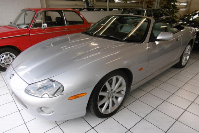 lhd JAGUAR XK8 (01/03/2005) - 