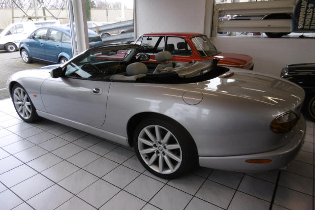 lhd car JAGUAR XK8 (01/03/2005) - 