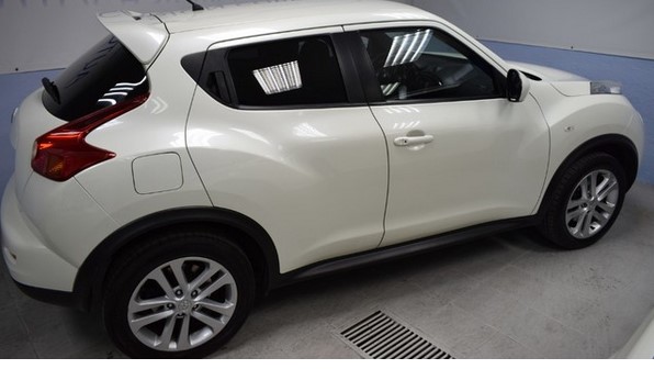 lhd car NISSAN JUKE (01/04/2011) - 