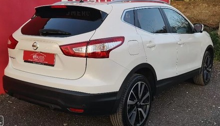 lhd car NISSAN QASHQAI (01/04/2017) - 