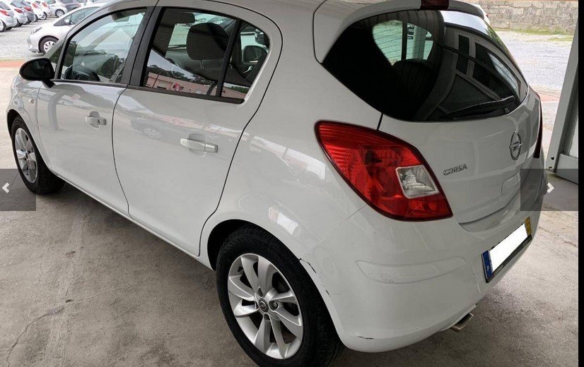 Left hand drive OPEL CORSA 1.2 COSMO AUT. PORTUGUESE REG