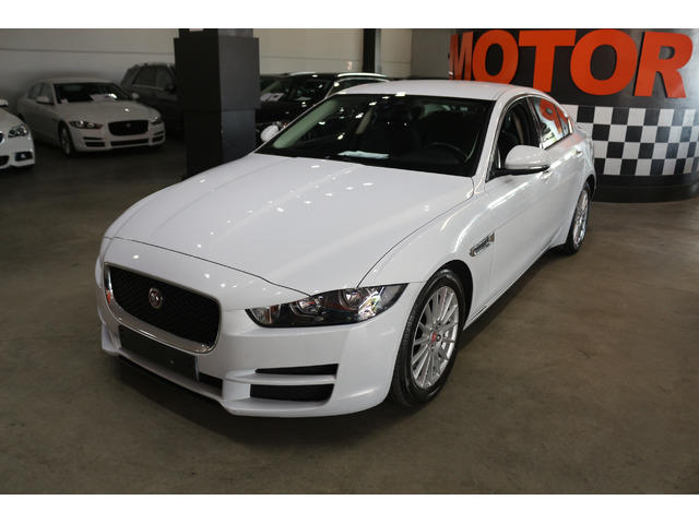 JAGUAR XE (01/04/2016) - 