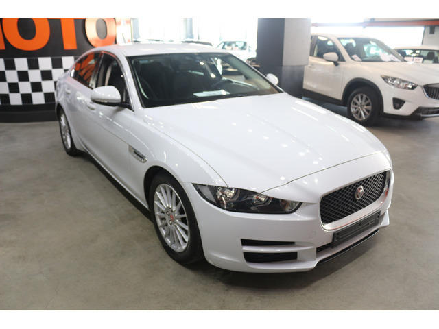 JAGUAR XE (01/04/2016) - 