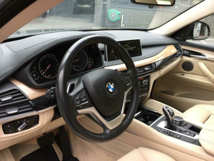 Left hand drive car BMW X6 (01/04/2016) - 