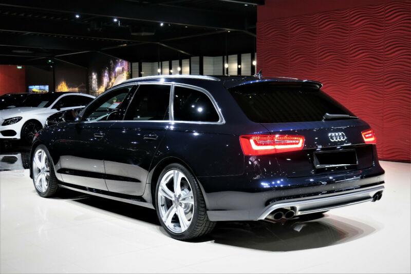 AUDI S6 (01/04/2013) - 