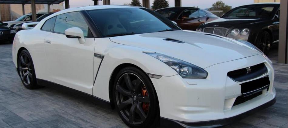 NISSAN GT-R (01/04/2010) - 