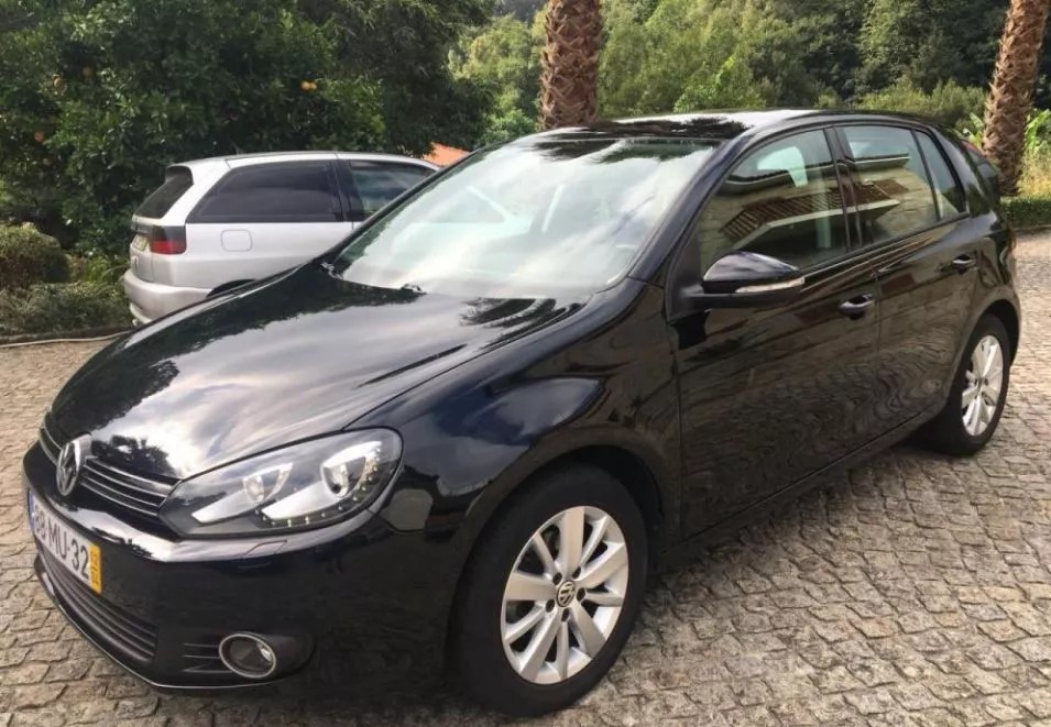 Left hand drive VOLKSWAGEN GOLF 1.6 TDI PORTUGUESE REG