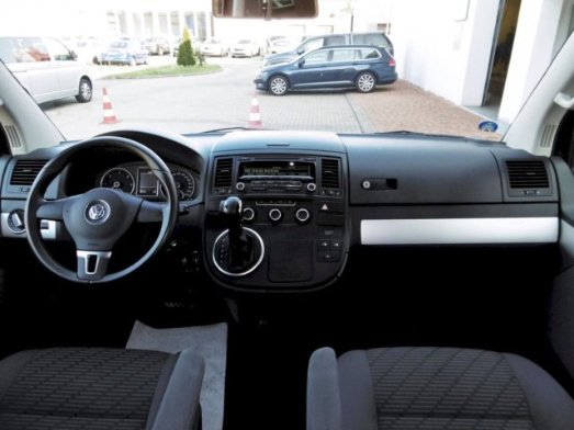 VOLKSWAGEN MULTIVAN (01/04/2013) - 