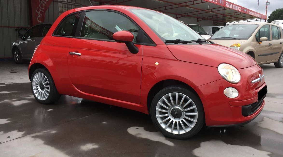 lhd FIAT 500 (01/04/2011) - 