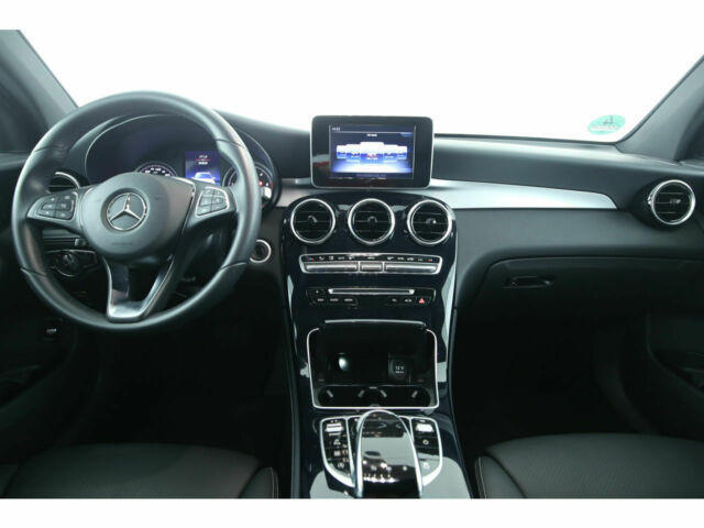 Left hand drive car MERCEDES GLC (01/04/2017) - 