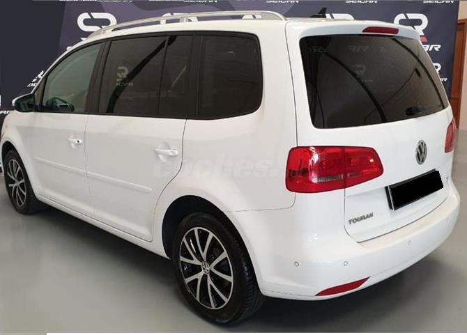 lhd car VOLKSWAGEN TOURAN (01/05/2014) - 