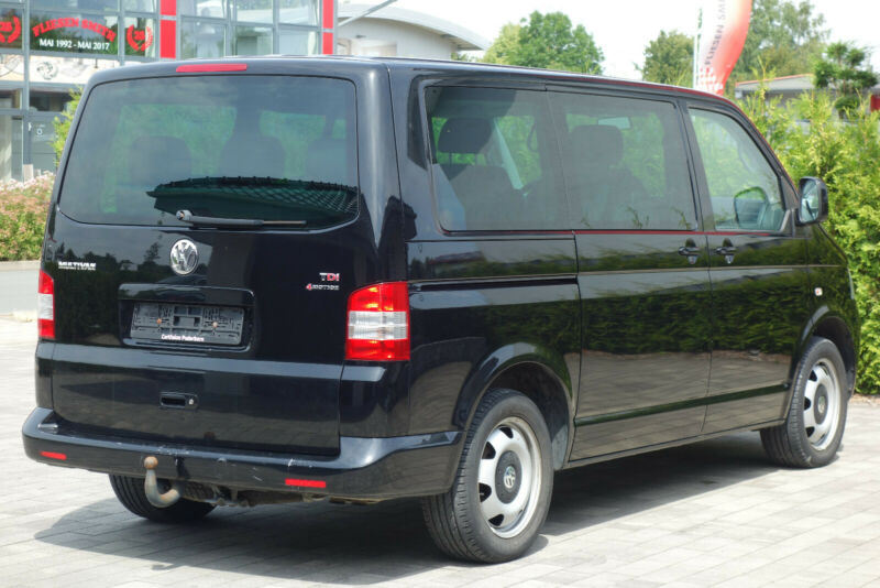 lhd car VOLKSWAGEN MULTIVAN (01/04/2009) - 