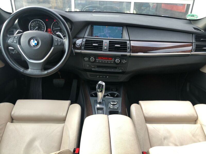 Left hand drive BMW X5 30D 7 SEATS PANORAMIC