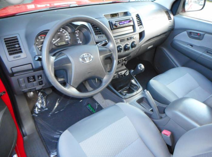 left hand drive TOYOTA HILUX (01/04/2014) -  