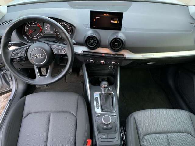 left hand drive AUDI Q2 (01/04/2018) -  