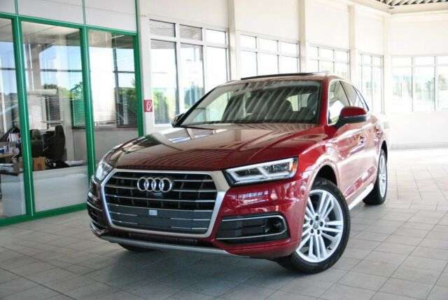 Left hand drive AUDI Q5  2.0 TFSI FulLed VirtualC B&0