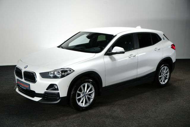 Left hand drive BMW X2  sDrive 18d Advantage