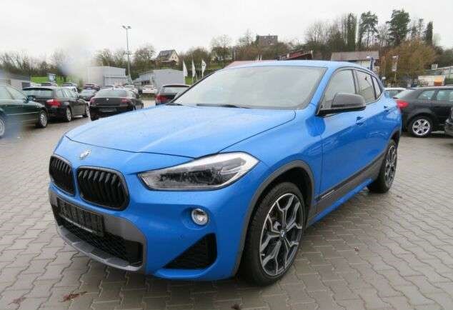 Left hand drive BMW X2 xD 28i M Sport X Navi LED