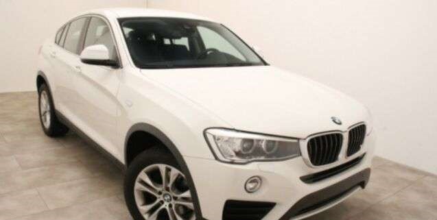 Left hand drive BMW X4  xDrive20d