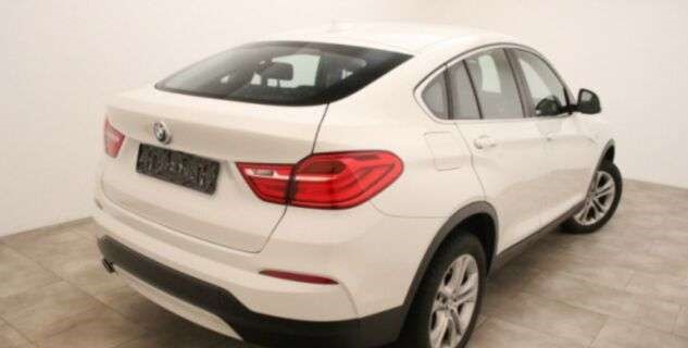 Left hand drive car BMW X4 (03/03/2018) - 