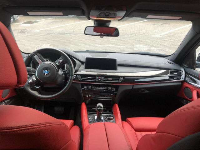 Left hand drive car BMW X6 (01/07/2018) - 