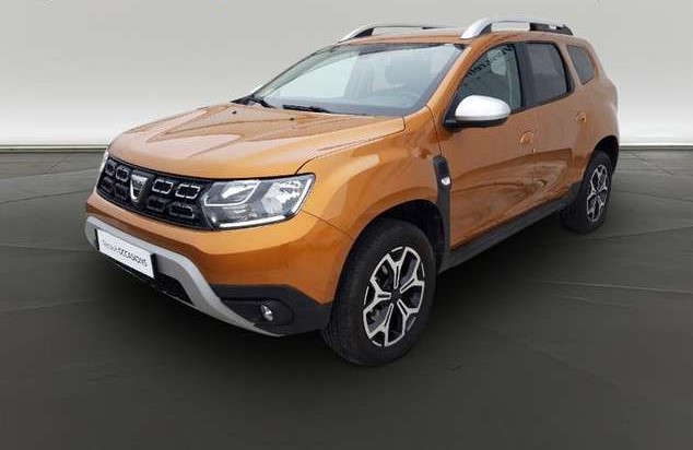 Left hand drive DACIA DUSTER 6 PRESTIGE 4x2 DCI FRENCH REG