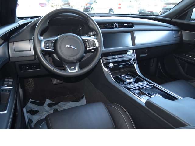 Left hand drive car JAGUAR XF (01/03/2019) - 