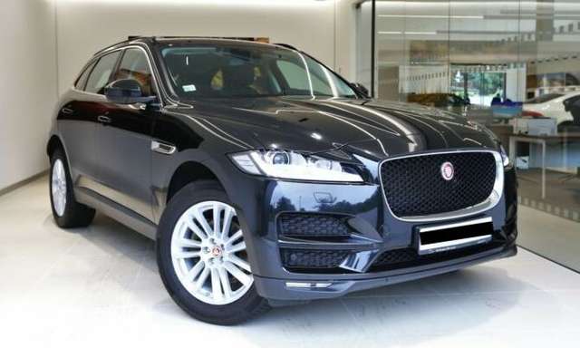 Left hand drive JAGUAR F-PACE  2.0 D 180 CV AWD NAVI-KAMERA