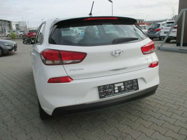 HYUNDAI i30 (01/08/2018) - 