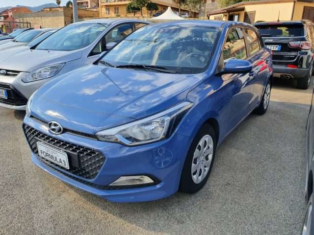 lhd HYUNDAI i20 (01/06/2018) - 