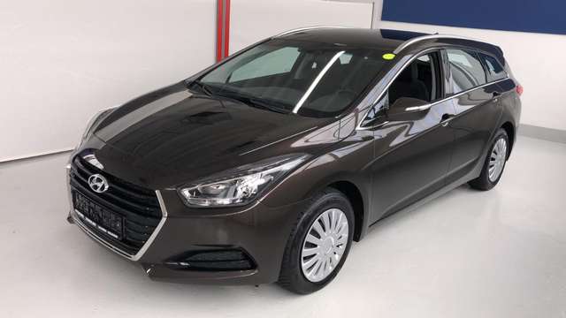 lhd HYUNDAI i40 (01/04/2018) - 