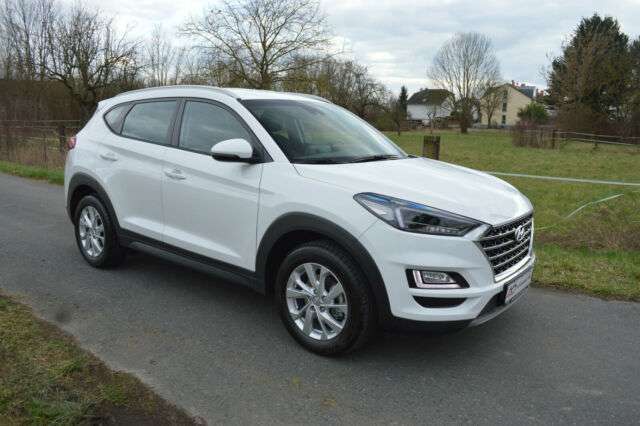 Left hand drive HYUNDAI TUCSON Trend 2WD