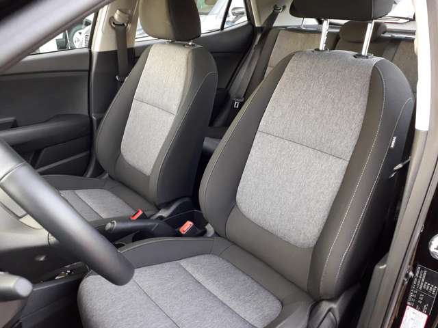 left hand drive KIA STONIC (01/04/2019) -  