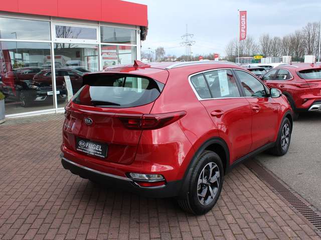 Left hand drive KIA SPORTAGE 1.6 T-GDi DCT 2WD Nav