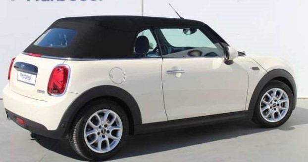 Left hand drive car MINI COOPER (01/03/2019) - 