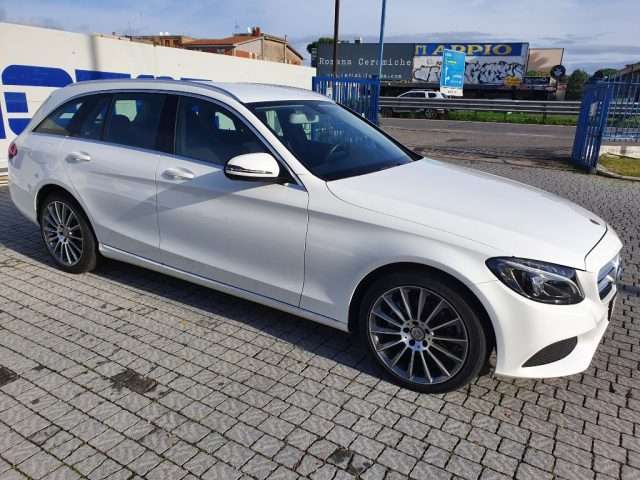 Left hand drive car MERCEDES C CLASS (01/03/2018) - 