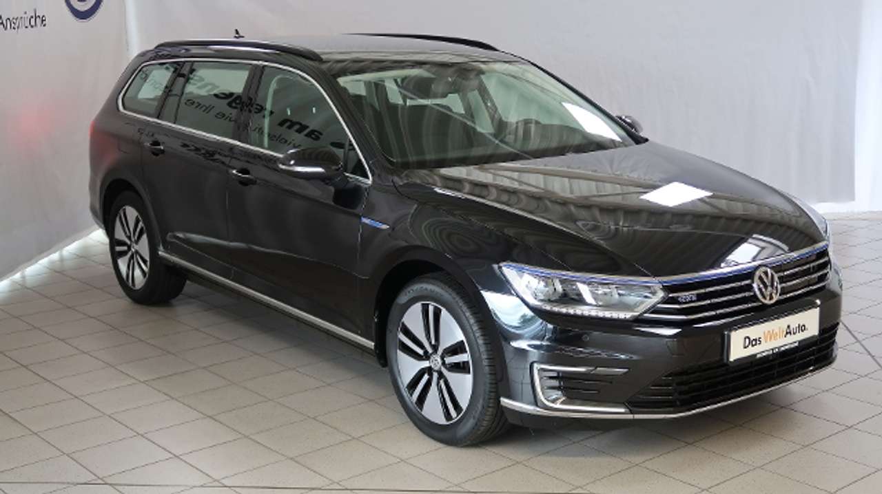 lhd VOLKSWAGEN PASSAT (01/02/2016) - 