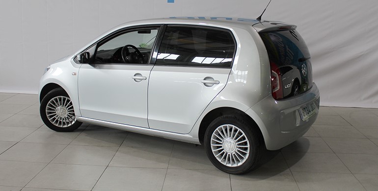 lhd car VOLKSWAGEN UP (01/04/2015) - 