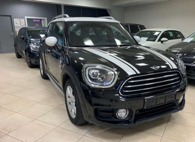 Left hand drive MINI COOPER countryman 150ch spanish reg